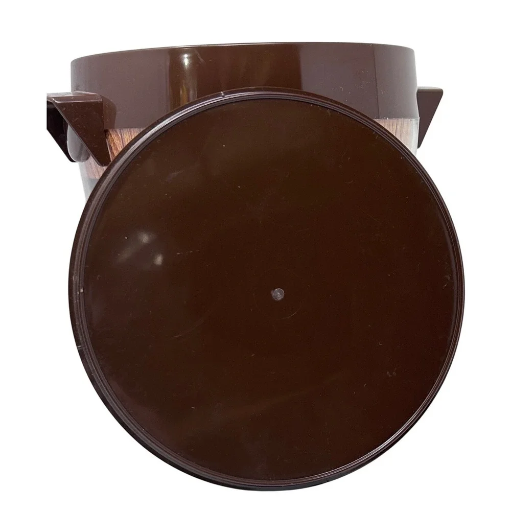 Dart Industries Old Oaken Bucket 1976‎ Ice Bucket Cooler Lid Handles Wood Grain